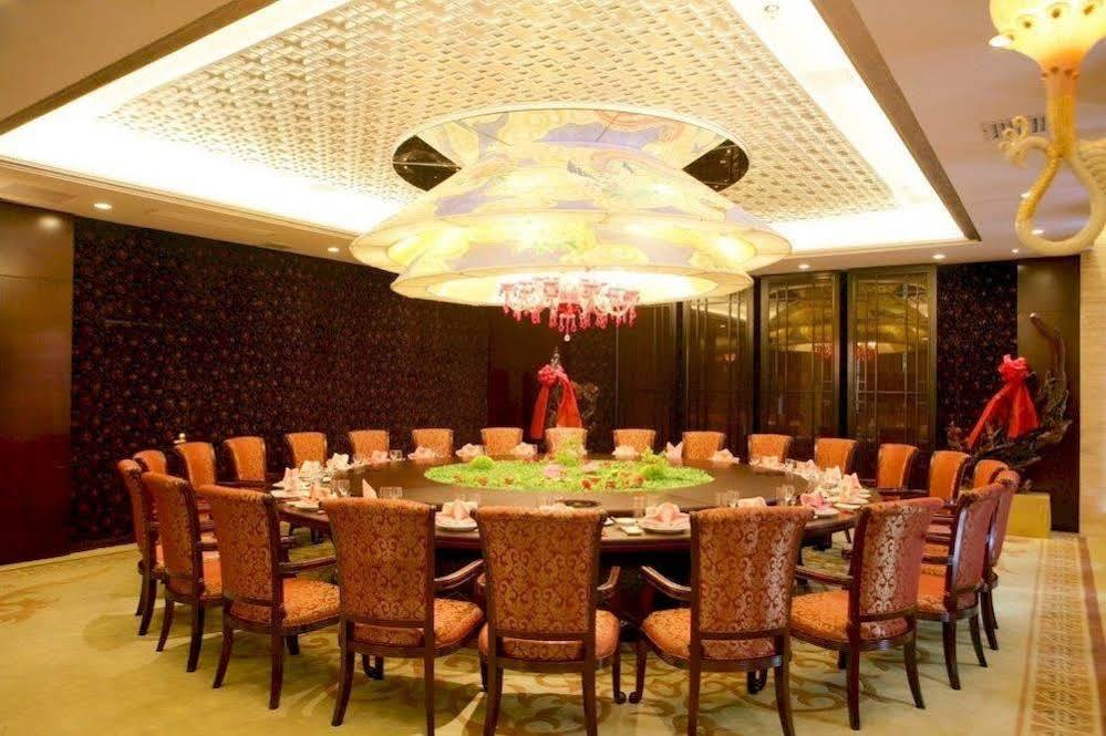 Phoenix Grand Hotel 鳳凰県 エクステリア 写真