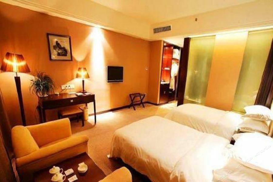 Phoenix Grand Hotel 鳳凰県 エクステリア 写真